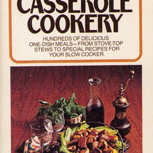 ヴィンテージペーパーバック書籍：ファミリーサークル・キャセロール料理本、バランタインブックス #25944、1977年、0726