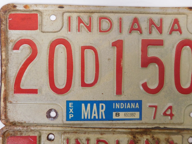Vintage CONSECUTIVE NUMBERS Indiana License Plate 1974 Car