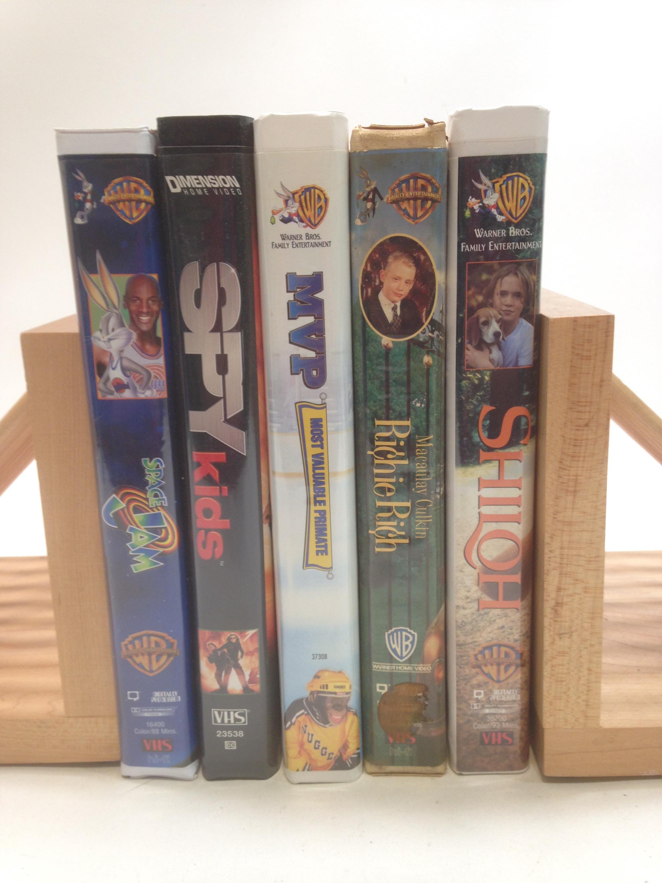 5 Family Movies on VHS, Shiloh, Space Jam, Spy Kids & More