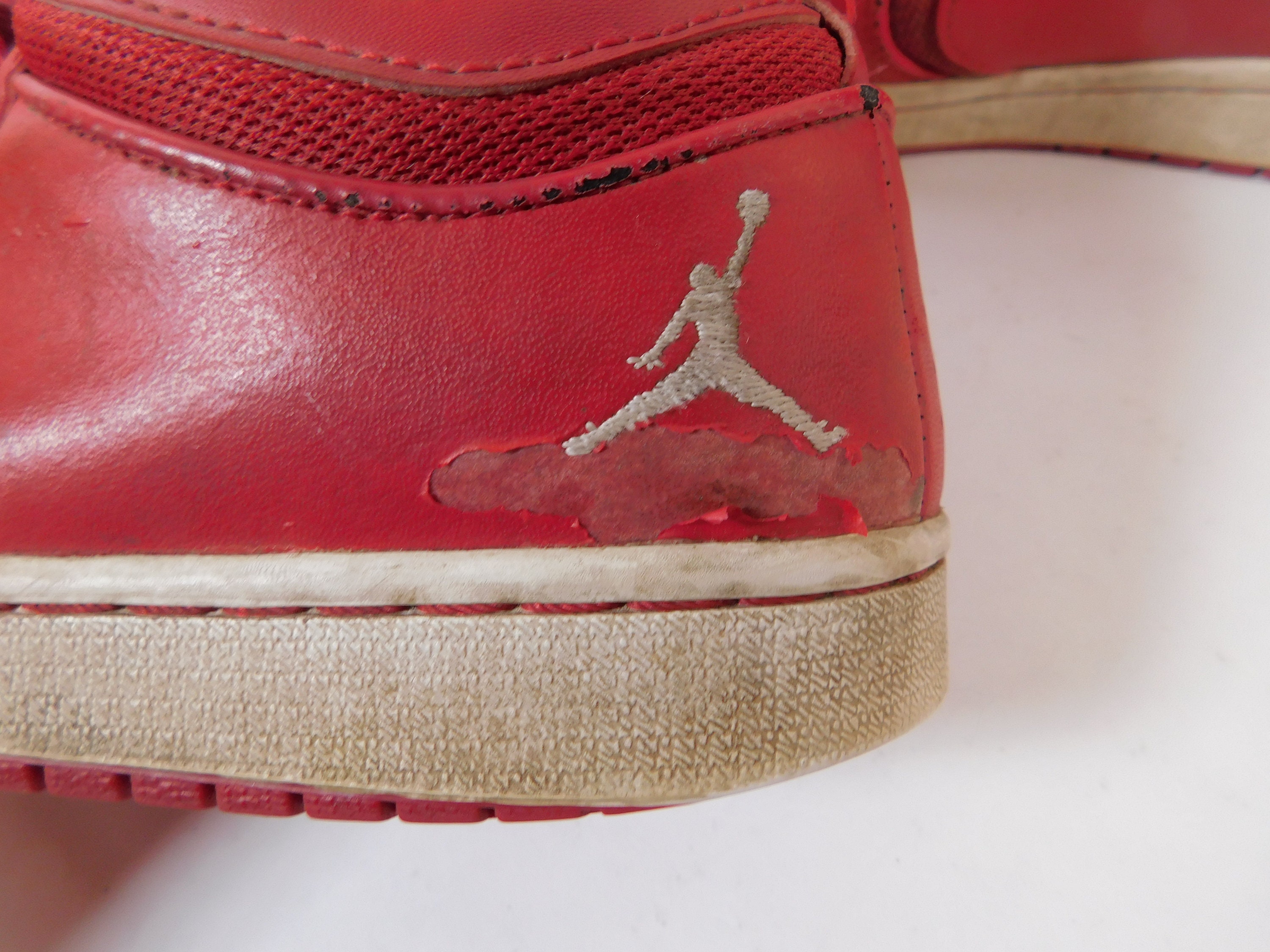 nike air jordan 23 red