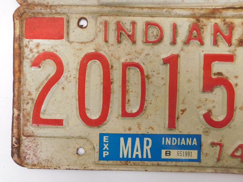 Vintage CONSECUTIVE NUMBERS Indiana License Plate 1974 Car