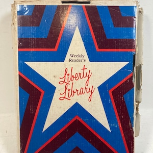 Vintage Weekly Reader Liberty Library 1982 0423