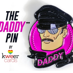 The Daddy Pin (gay, esmalte, queer, orgulho, couro)