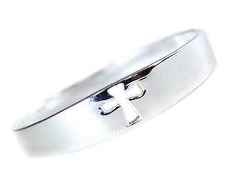 Cross cut out ring