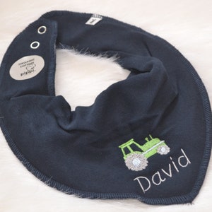 Bio Halstuch/ Babyhalstuch mit Namen + Traktor personalisiert/ Geburtsgeschenk Junge/ Geschenk zur Taufe