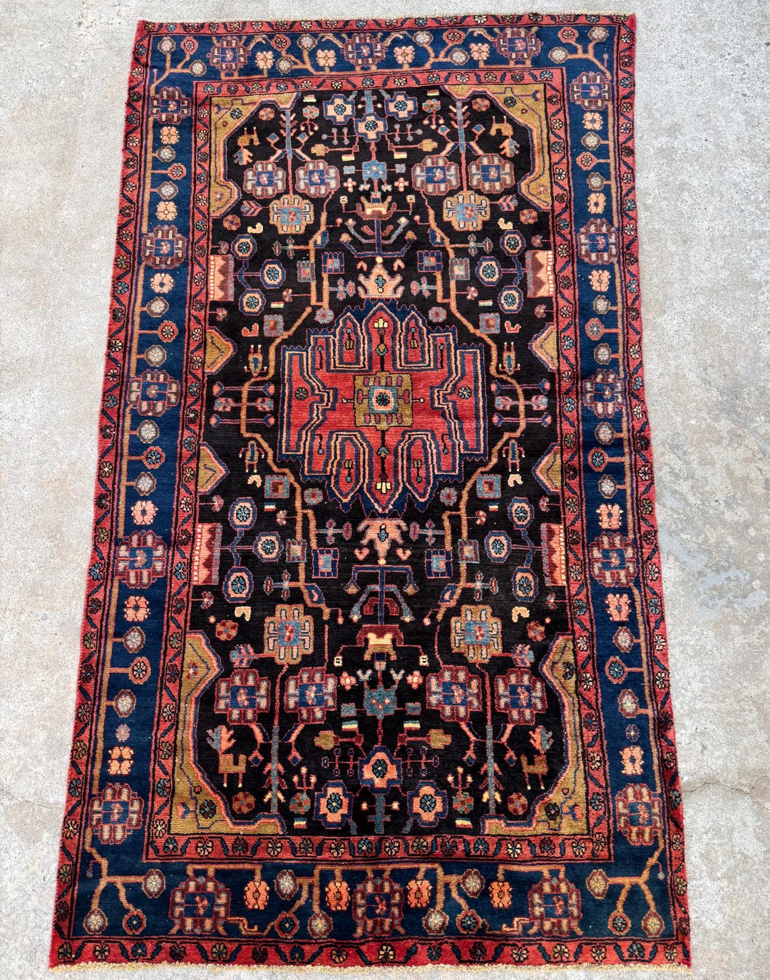 Justin - 5x8 Vintage Persian Wool Rug - Etsy