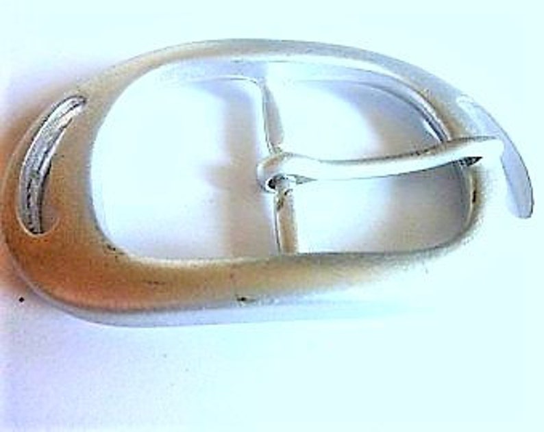 1 Matt Silver buckle bridge 2.8 cm IB Ware 138