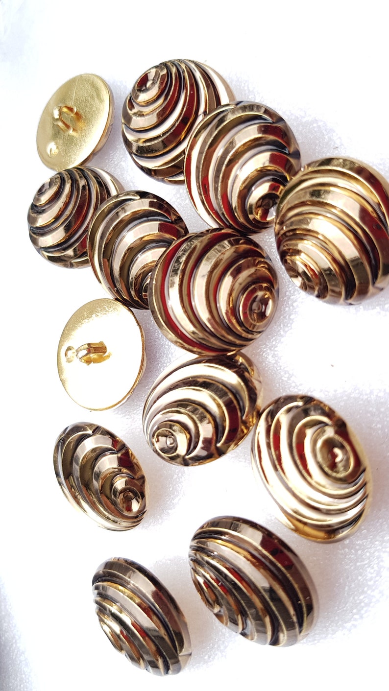 5 gold brown buttons of 22 mm G292a