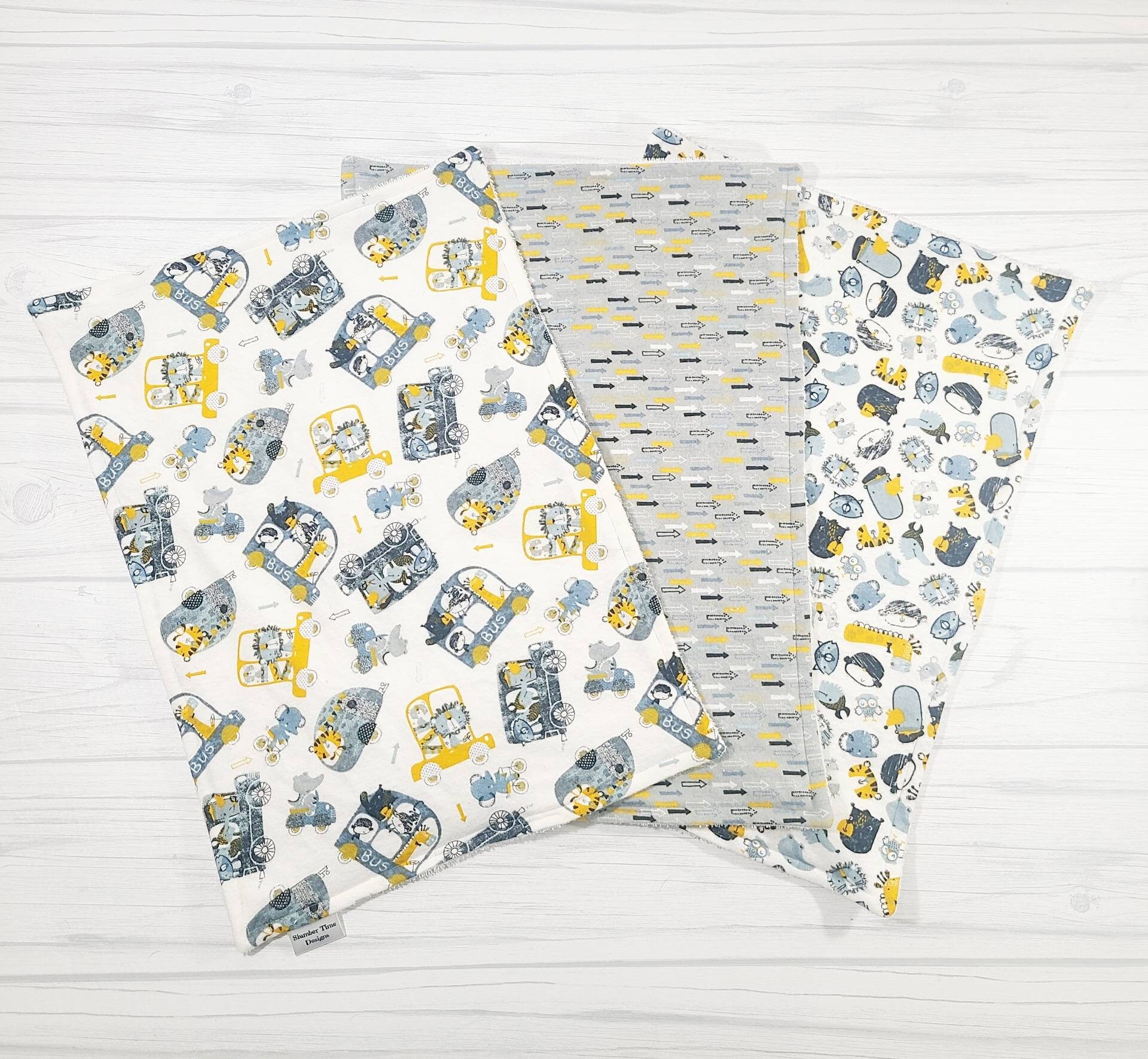 Animal Safari Bib and Burp Cloth main image 1