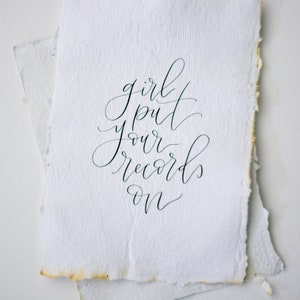 Stampa calligrafica personalizzata su carta fatta a mano