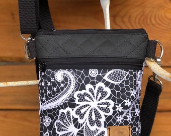 3 Größen ORNAMENTE BLUMEN Crossbag schwarz gesteppt