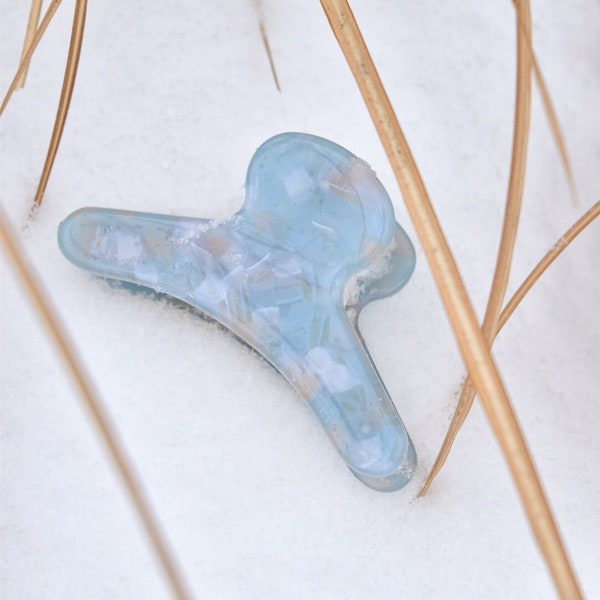 French Hair Claw in Sky | Light Blue Pearl Hair Clips Acetate Stainless Steel