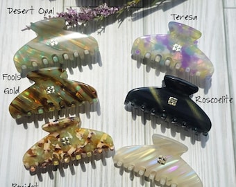 Glamour Grip Mini Claws in Shimmering Greens and Golds  |  Italian Acetate Small Hair Clip