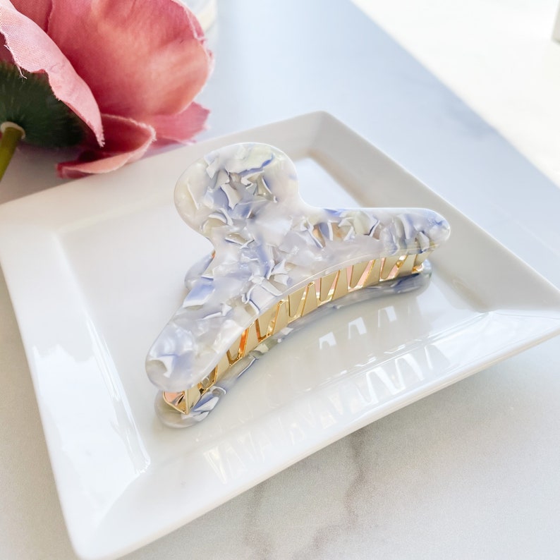 French Claw in Ajisai Blue White Floral Hydrangea Acetate Hair Clip Gold Strong Stainless Steel image 1