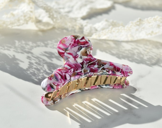 French Claw in Water Lily | Pink Floral Acetate Hair Claw Clip Gold Stainless Steel Teeth