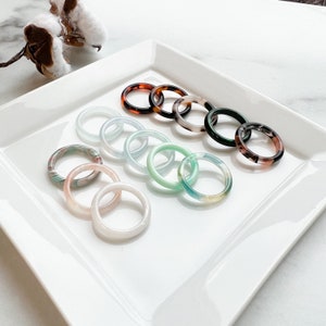 Round Ring Collection | Tortoise Shell Acetate Resin Stacking Rings Fenna&Fei