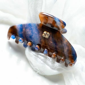 Glamour Grip Mini Claw in Blue Jasper  | Blue Brown Orange Shimmer | Italian Acetate Tortoise Shell Small Hair Clip