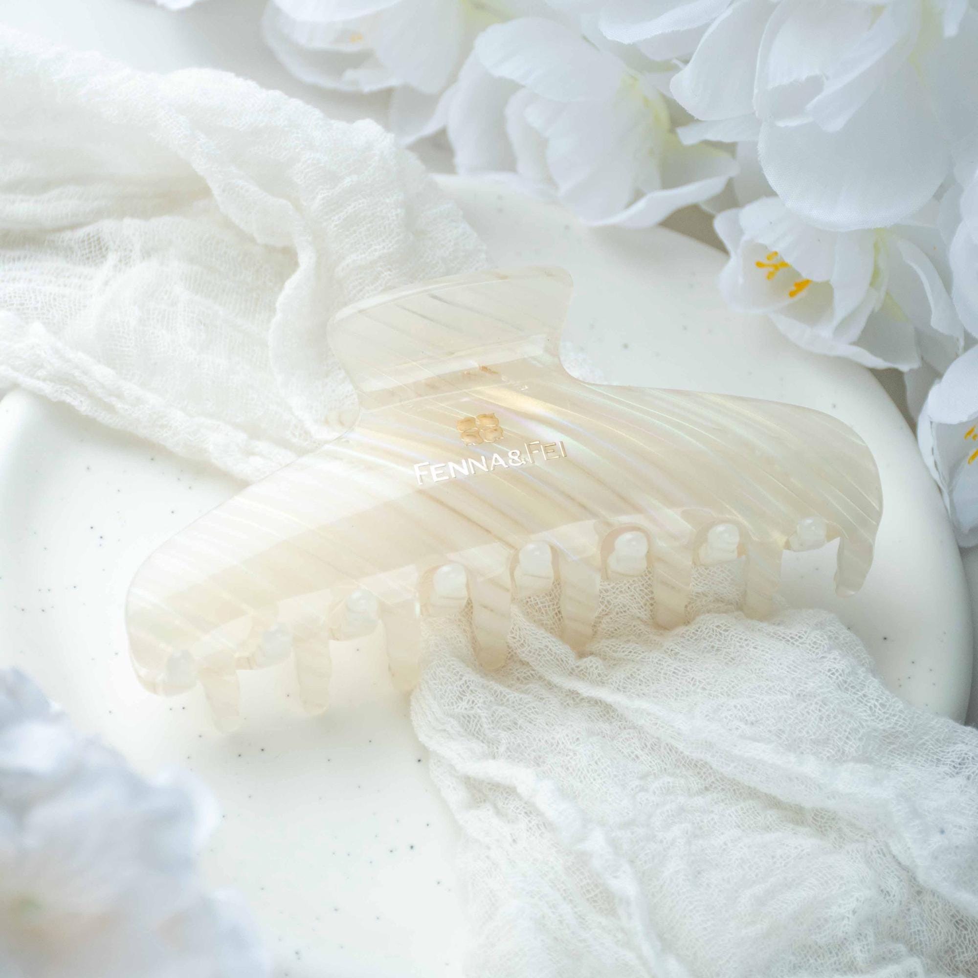 グラマーグリップ ウェーブクロー（ホワイトオパール）｜ホワイト