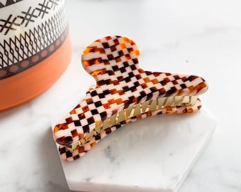 French Claw in Tetris | Orange Amber Tortoise Shell Checkered Boxed Acetate Hair Clip Stainless Steel