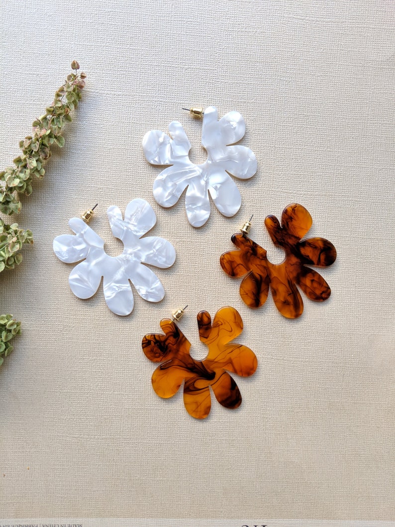 Acetate Hoop Earrings White Pearl Magnolias