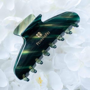 Glamour Grip Wave Claw in Roscoelite | Emerald Gold Shimmer | Italian Acetate Tortoise Shell Large Hair Clip