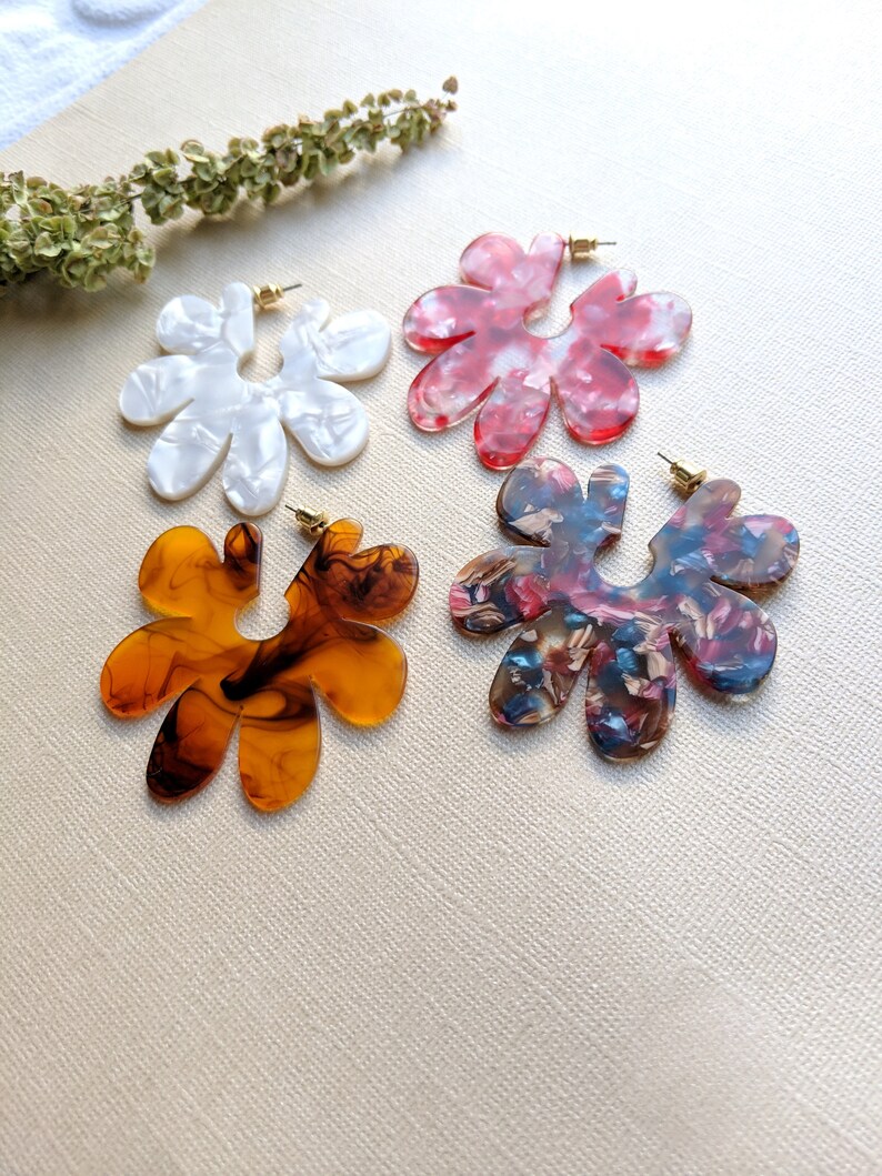 Acetate Hoop Earrings White Pearl Magnolias