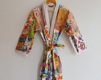 Indiase handgemaakte gewaad Kantha Quilt lange jas kimono, vrouwen dragen jurk gewaad, kleur voorkant open gewatteerde kimono bloemenblok print kimono jurk