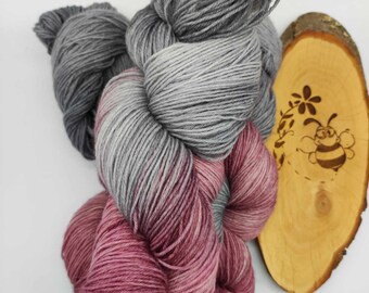 Hand-dyed sock yarn wool new wool crochet knit 4-fold