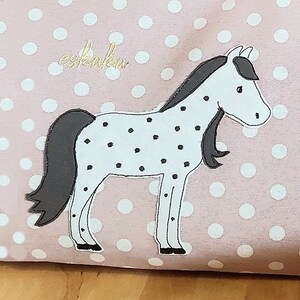 Pony - doodle embroidery file