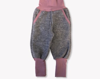 Bloomers made of boiled wool grey/dusky pink