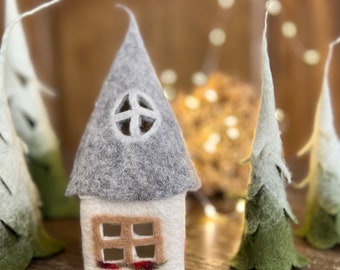 Hand felted house with lighting - small