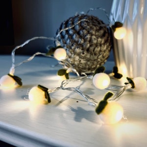 Lichterkette mit 10 kleinen Misteln Bild 2