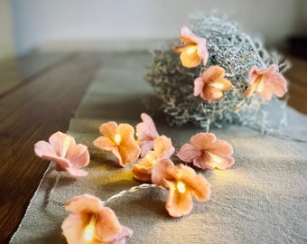 Lichterkette mit gefilzten Blüten - altrosa 002