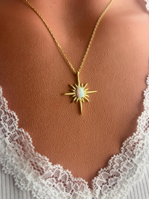 Opal Polar Star Necklace / 925 Sterling Silver North Star