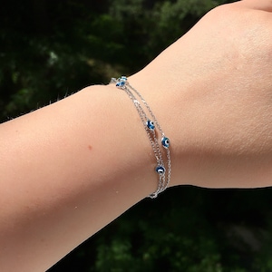 925 Sterling Silver Triple Chain Bracelet / 9 Stone Evil Eye Bracelet / Adjustable Lenght Chain Stacking Bracelet / Evil Eye Bracelet