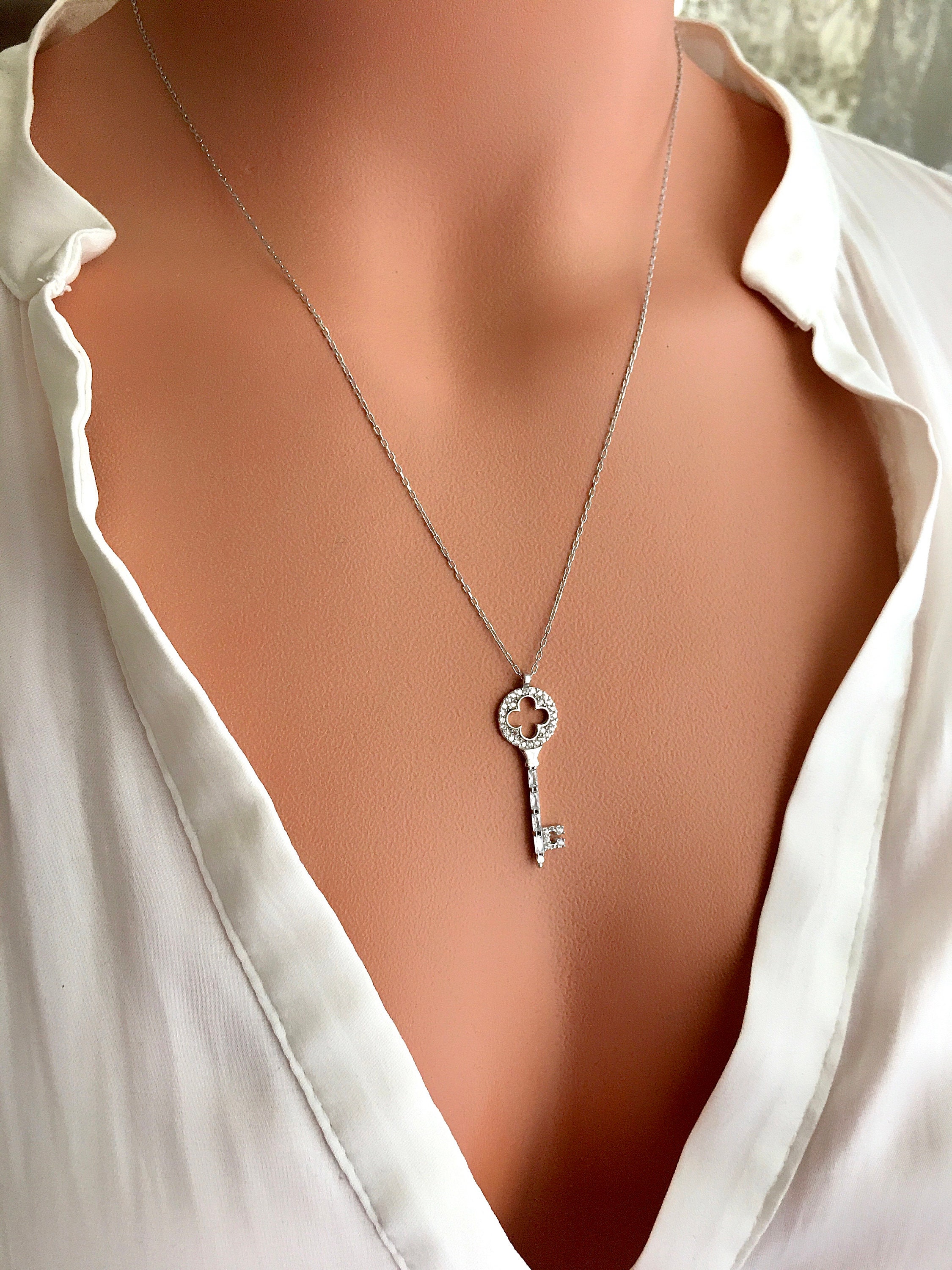 [韓国人気ジュエリー] nff huge love key necklace-silver il_fullxfull.3153553911_9l6k.jpg