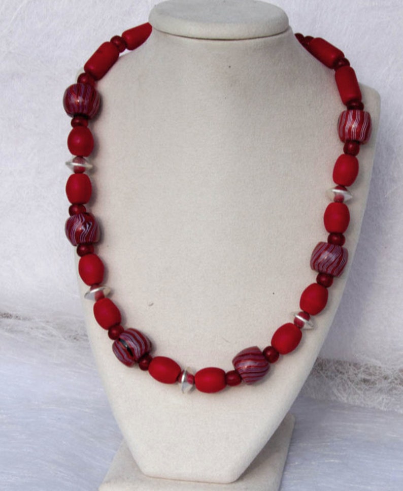 African Tradebeads Kette rot Liebeserklärung an Afrika Massai Mara 51 cm Bild 4