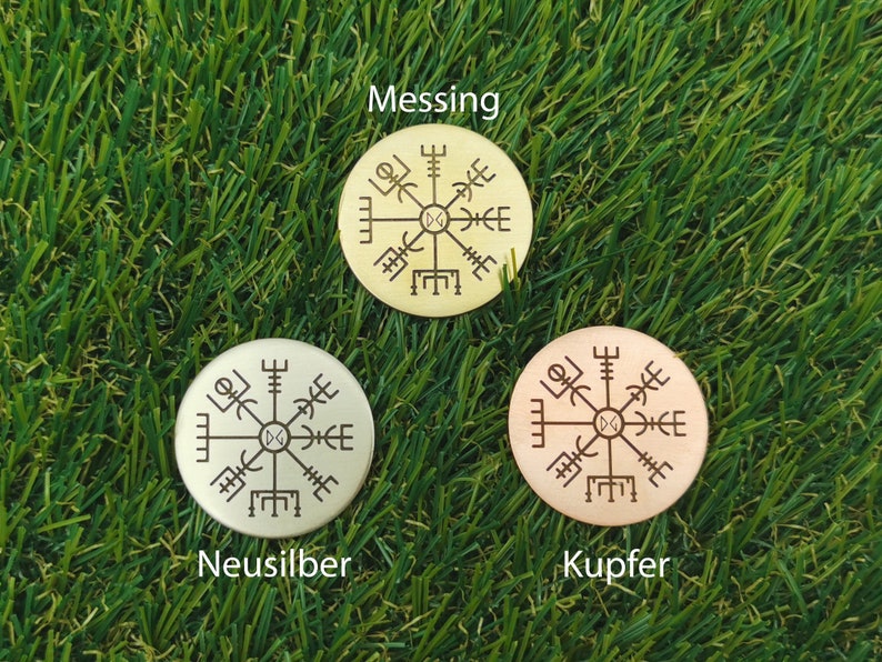 Golf Ballmarker Vegvisir. Neusilber 30 x 2 mm. Für Golfer und Golferinnen. Individuelle Sonderanfertigung. Wikinger Münze Bild 6