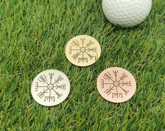 Golf Ballmarker Vegvisir mit Initialen. Neusilber, Kupfer, Messing 30 x 2 mm. Für Golfer und Golferinnen. Wikinger Münze, Vegvísir