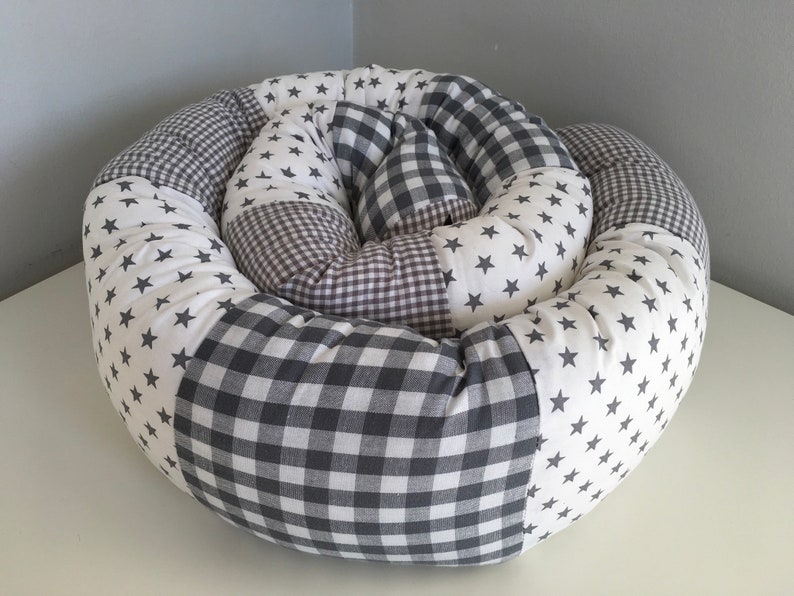 Ab 37,70EUR/m Rolle Dekokissen Stillkissen Wickeltisch Bettumandung Kuschelkissen Wandschutz Jugendbett Familienbett image 3