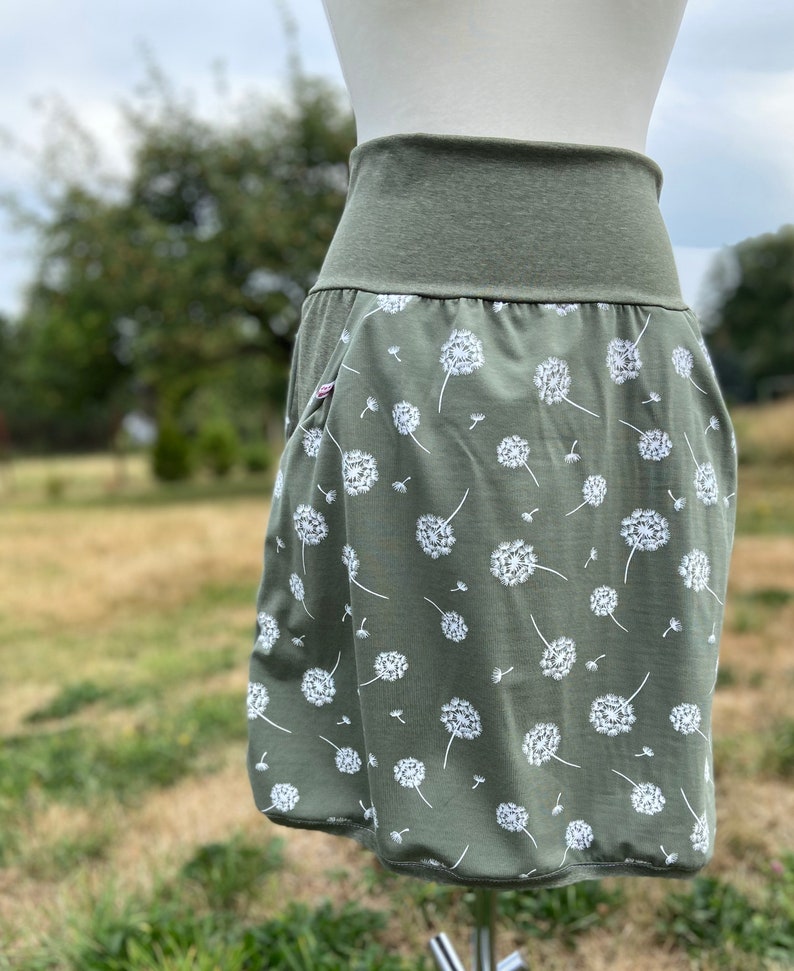 Knielanger oliv grüner Pusteblumen Rock Jersey Taillenrock Damen Rock mit Taschen Blume Bild 8