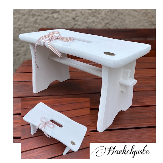 Shabby Landhaus Fußbank Schemel Hocker weiß antik white Kreidefarbe Kinderhocker Bad Küche Scandi Home Deko kleiner Tritt