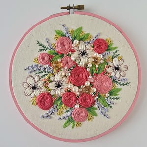 Embroidered flowers, Floral Embroidery, Embroidered bouquet, Wall Hanging, Hoop Art, Hand embroidered