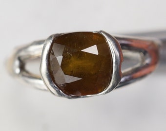 Sphene Ring