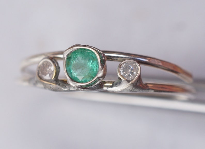 Emerald Diamond Ring image 4