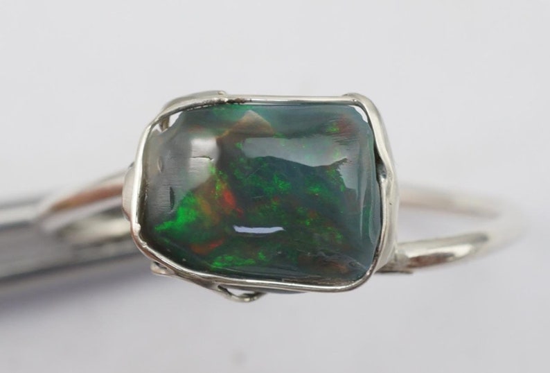 Schwarzer Opal Ring, Spirituelles Spielzeug Bild 1