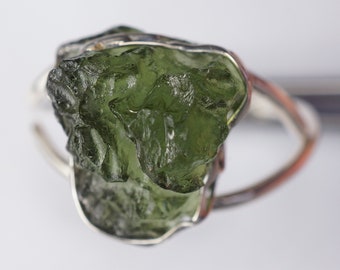 Moldavit Ring