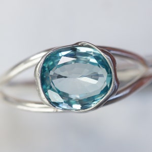 Zircon Ring