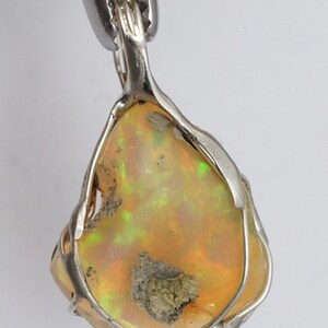 Welo Opal Pendant image 4