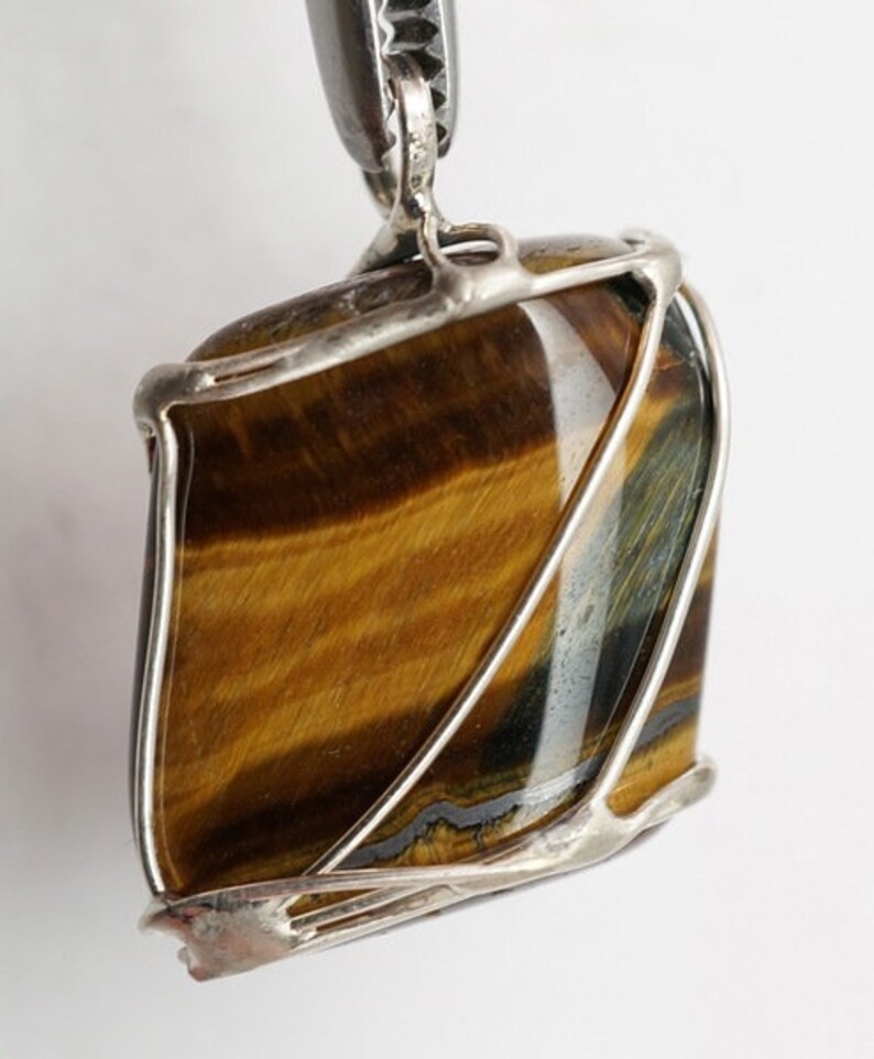 Tiger Eye Pendant image 1